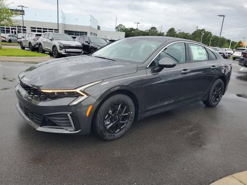 Interstellar Gray 2026 Kia K5 LXS