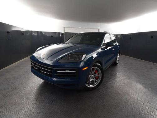 2024 Porsche Cayenne 