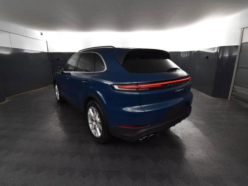 2024 Porsche Cayenne 
