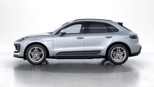 Dolomite Silver Metallic 2025 Porsche Macan