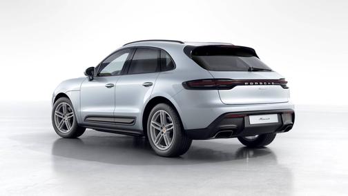 Dolomite Silver Metallic 2025 Porsche Macan
