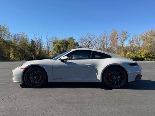 Chalk 2026 Porsche 911