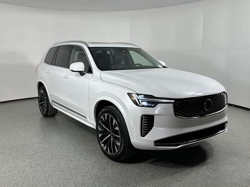 2025 Volvo XC90 Plug-In Hybrid T8 Ultra 7-Seater
