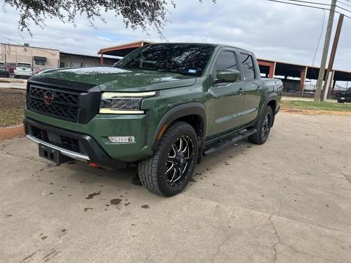 2022 Nissan Frontier PRO-4X