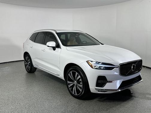 2022 Volvo XC60 B6 Inscription