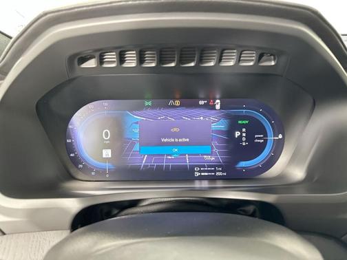 2024 Volvo XC90 Recharge Plug-In Hybrid T8 Ultimate Bright Theme 7-Seater