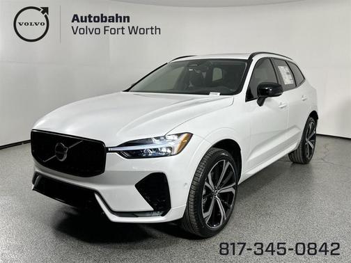 2025 Volvo XC60 B5 Ultra