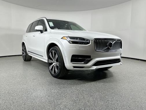 2024 Volvo XC90 Recharge Plug-In Hybrid T8 Plus Bright Theme 7 Passenger