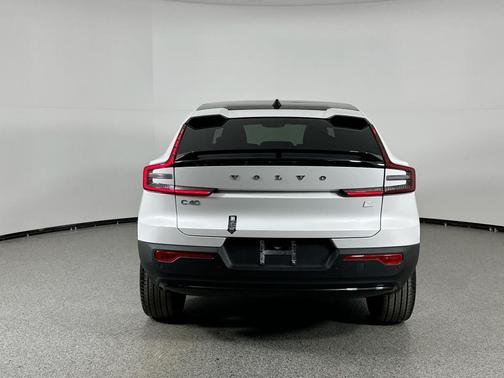 2024 Volvo C40 Recharge Pure Electric Twin Ultimate