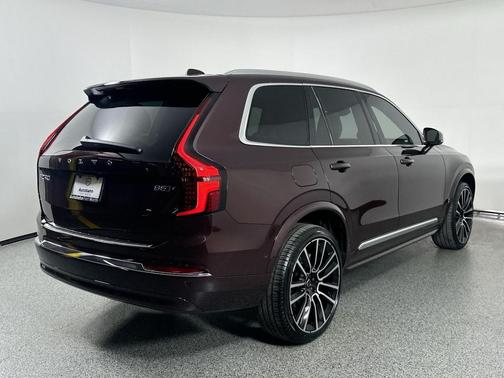2026 Volvo XC90 B5 Plus 7-Seater
