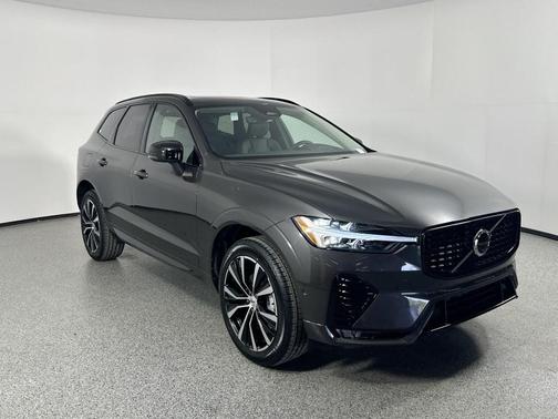 2025 Volvo XC60 B5 Plus