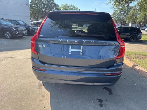 Denim Blue Metallic 2023 Volvo XC90 B5 Core