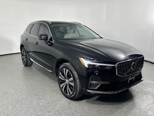 2022 Volvo XC60 B6 Inscription