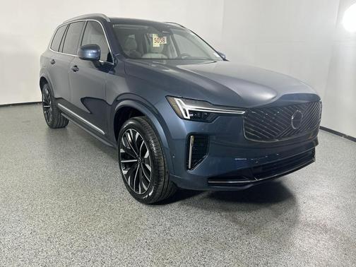 2026 Volvo XC90 B6 Ultra 7-Seater