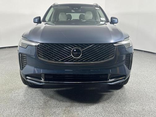 2026 Volvo XC90 B6 Ultra 7-Seater