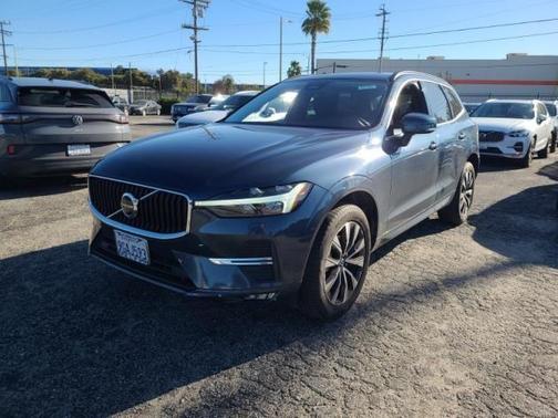 2023 Volvo XC60 B5 Core