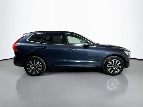 2023 Volvo XC60 B5 Core