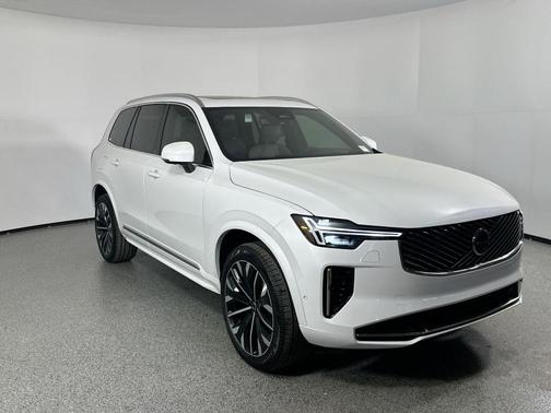 2025 Volvo XC90 Plug-In Hybrid T8 Ultra 7-Seater