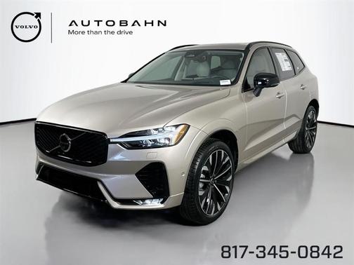 Bright 2026 Volvo XC60 B5 Ultra