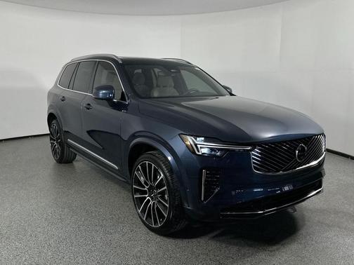 2026 Volvo XC90 B5 Plus 7-Seater