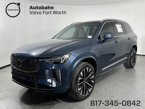 2025 Volvo XC90 B5 Core