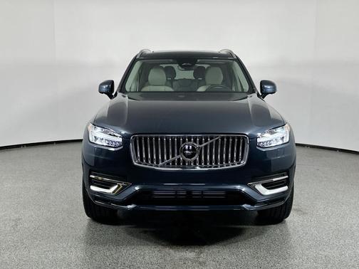 2025 Volvo XC90 Plug-In Hybrid T8 Plus 7-Seater