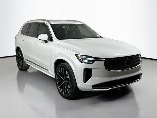 2025 Volvo XC90 Plug-In Hybrid T8 Ultra 7-Seater