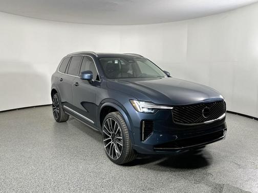 2025 Volvo XC90 B6 Ultra
