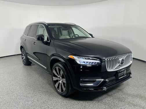 2024 Volvo XC90 B5 Plus Bright Theme