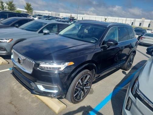 2024 Volvo XC90 B5 Plus Bright Theme