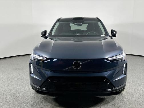 2025 Volvo EX90 Twin Motor Ultra