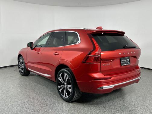 2023 Volvo XC60 B5 Plus Bright Theme