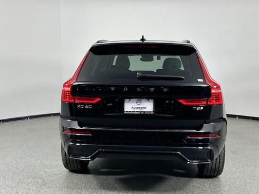 2025 Volvo XC60 Plug-In Hybrid T8 Ultra