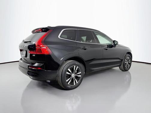 2023 Volvo XC60 B5 Core