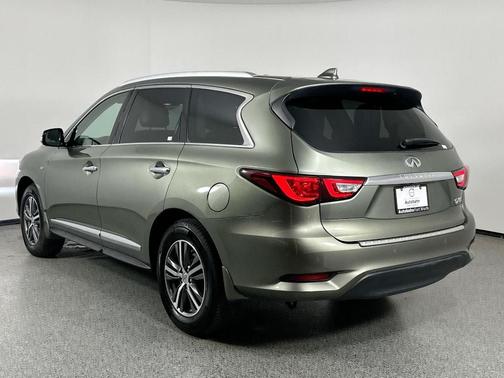 2017 INFINITI QX60 Base