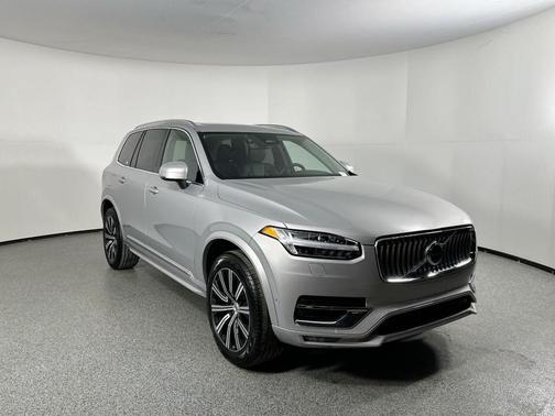 2024 Volvo XC90 B6 Plus Bright Theme 7-Seater