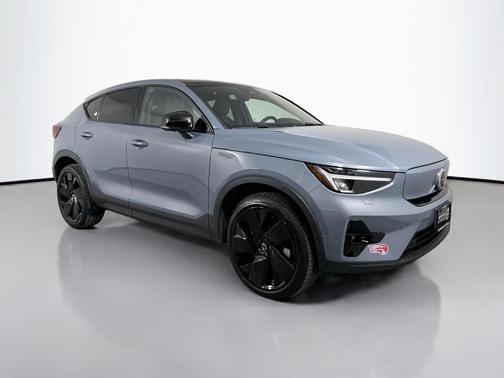 Thunder Gray Metallic 2023 Volvo C40 Recharge Pure Electric Twin Plus