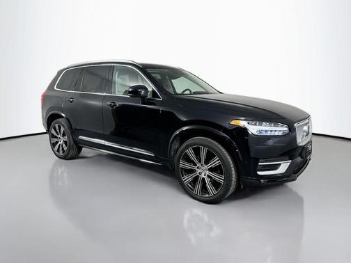 2022 Volvo XC90 T6 Inscription 7 Passenger