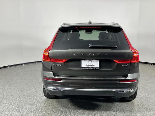 2022 Volvo XC60 B6 Inscription
