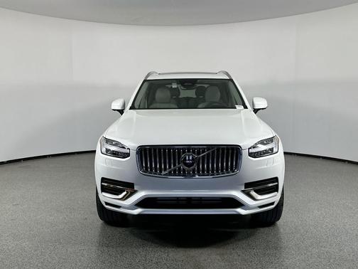 2025 Volvo XC90 Plug-In Hybrid T8 Ultra 6-Seater