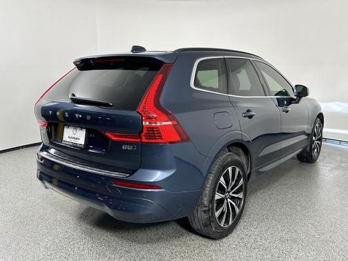 2023 Volvo XC60 B5 Core