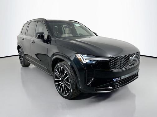 2026 Volvo XC90 B6 Ultra Dark Theme 7-Seater