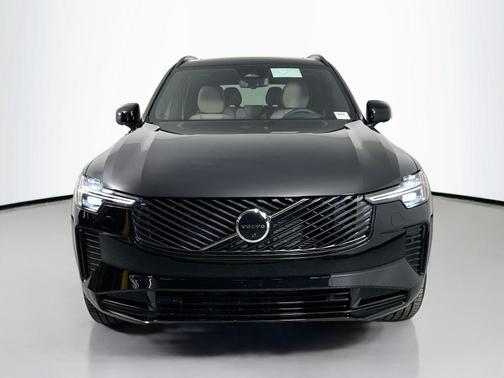 2026 Volvo XC90 B6 Ultra Dark Theme 7-Seater