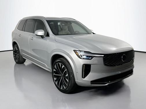 2025 Volvo XC90 Plug-In Hybrid T8 Plus 7-Seater