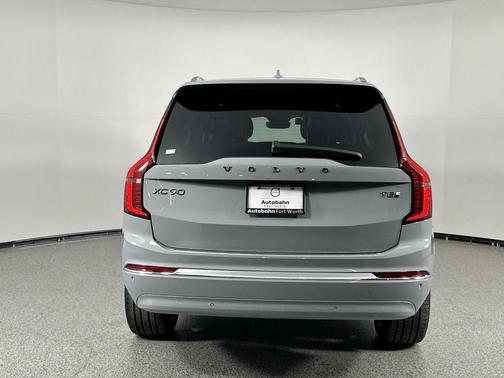 2025 Volvo XC90 Plug-In Hybrid T8 Ultra 6-Seater