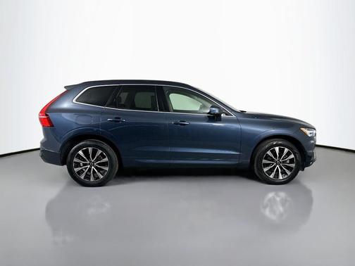 2023 Volvo XC60 B5 Core