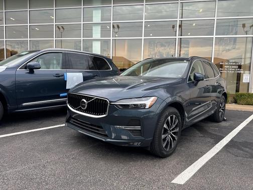 2023 Volvo XC60 B5 Core
