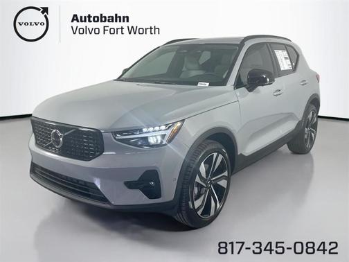 2026 Volvo XC40 B5 Ultra