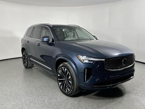 2025 Volvo XC90 Plug-In Hybrid T8 Ultra 7-Seater