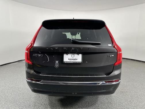 2025 Volvo XC90 Plug-In Hybrid T8 Plus 7-Seater